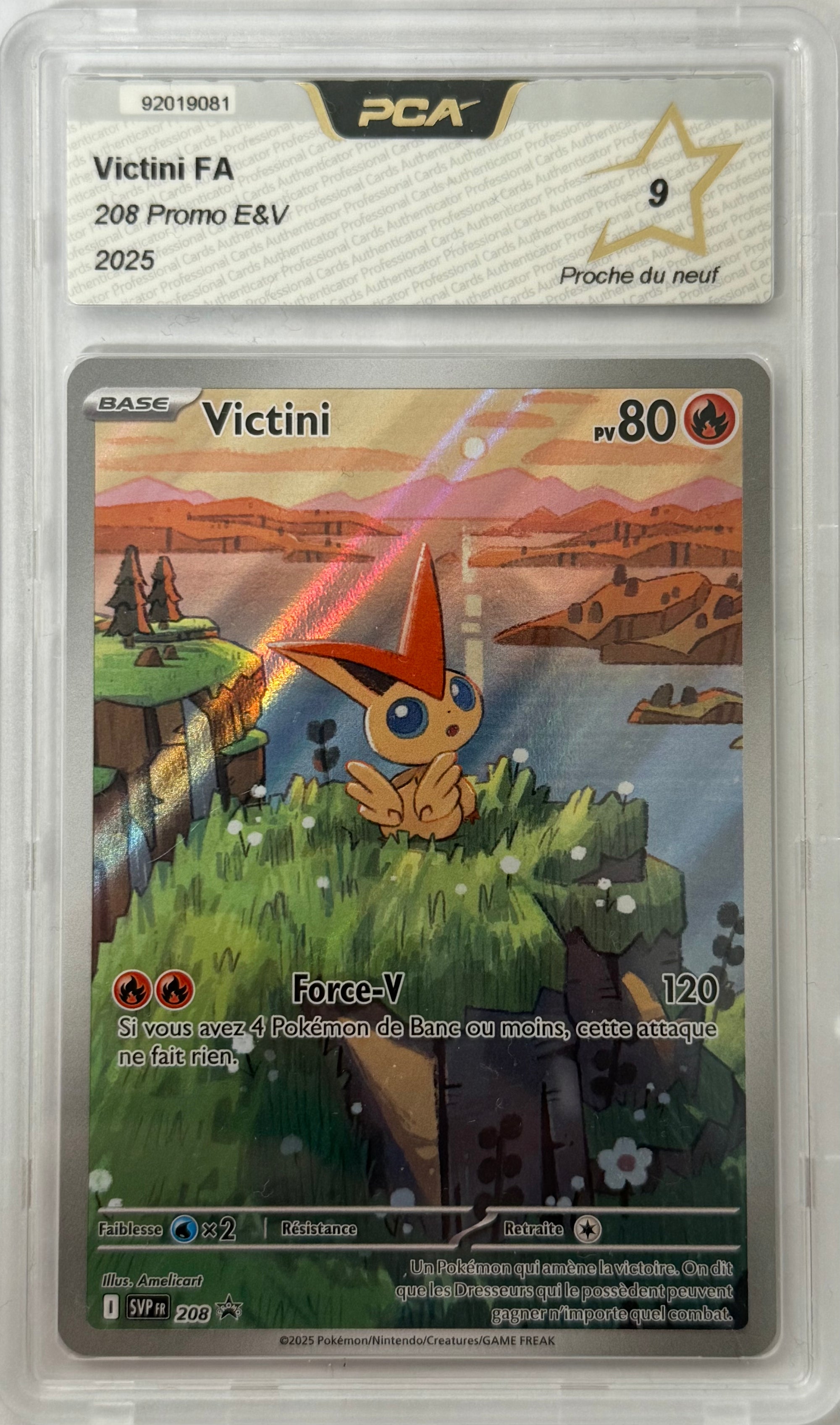Carte gradée Victini Promo SVP208 (FR) notée PCA9 Holora